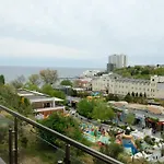 Aparthotel в аркадии - Arcadia Sky