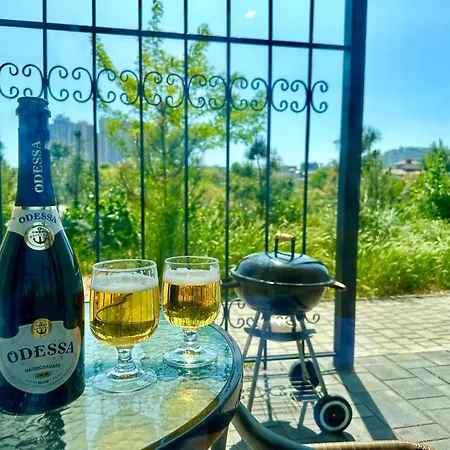 Aparthotel в аркадии - Arcadia Sky Odesa